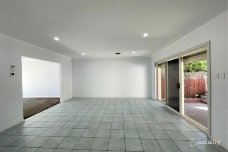 Property photo of 2 Tanderum Drive Coburg VIC 3058