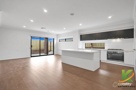 Property photo of 48 Nankeen Loop Beveridge VIC 3753