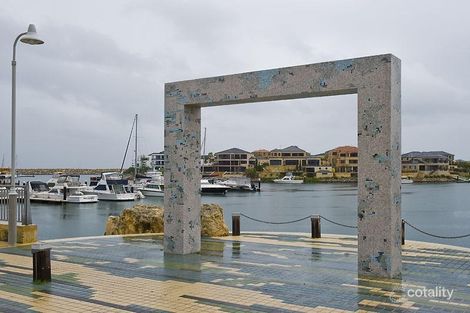 Property photo of 5 Birkenhead Ridge Mindarie WA 6030
