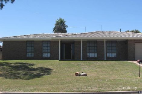 10 Gaylard Cres, Redwood Park, SA 5097