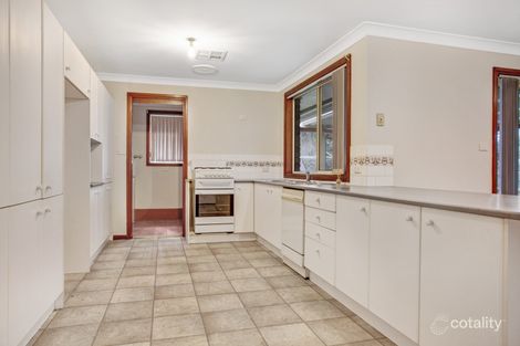 Property photo of 5 Garrie Close Thornton NSW 2322