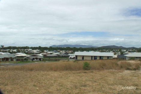 37 Shutehaven Cct, Bushland Beach, QLD 4818