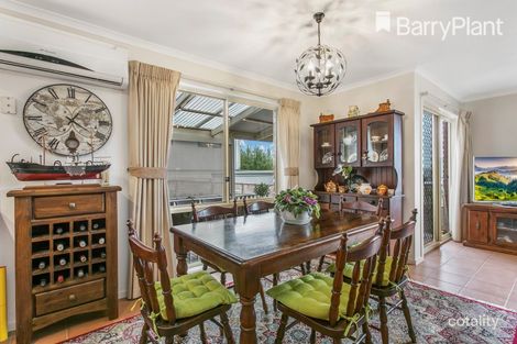 Property photo of 5 Eastern Park Square Narre Warren South VIC 3805