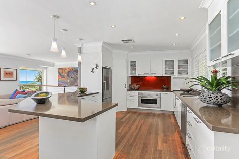 Property photo of 75 Carrington Parade Curl Curl NSW 2096