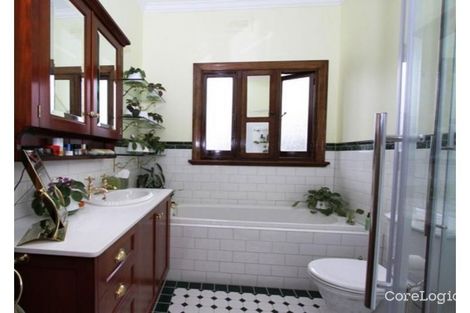 Property photo of 1/64 Mountain View Road Montmorency VIC 3094