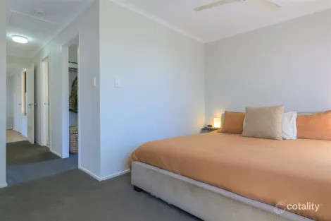 Property photo of 25 Paperbark Street Kin Kora QLD 4680