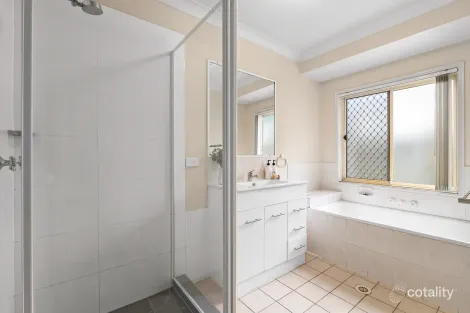 Property photo of 20 Chatfield Street Edens Landing QLD 4207