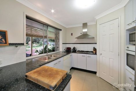 Property photo of 18 Kathleen Drive Innes Park QLD 4670
