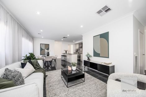 Property photo of 52 Murray Road Thornhill Park VIC 3335