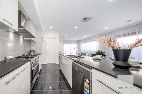 Property photo of 52 Murray Road Thornhill Park VIC 3335