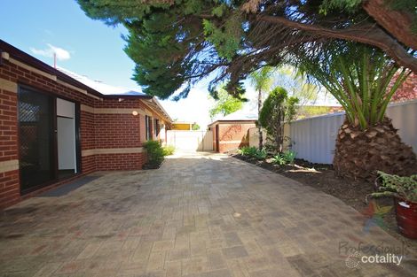 Property photo of 30/8 Garnsworthy Place Bassendean WA 6054