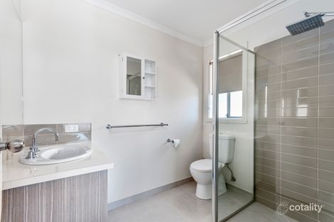 Property photo of 12 Lawson Drive Lakes Entrance VIC 3909