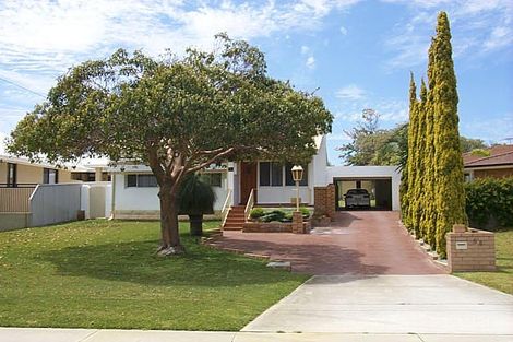 56 Frederick Rd, Hamilton Hill, WA 6163