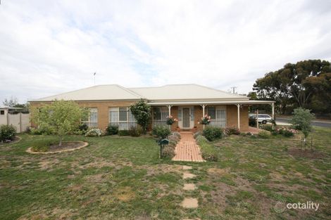 2 Mahogany Cl, Grovedale, VIC 3216