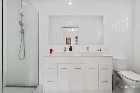 Property photo of 8/116 Hull Road Croydon VIC 3136