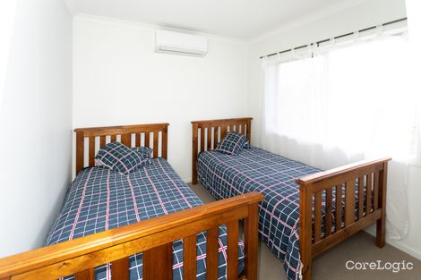 Property photo of 33 Waterhouse Drive Willow Vale QLD 4209