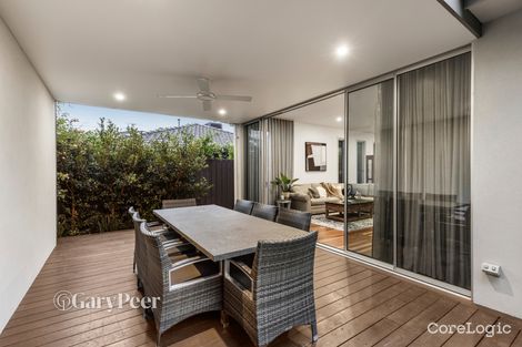 Property photo of 1 Narrawong Crescent Caulfield South VIC 3162