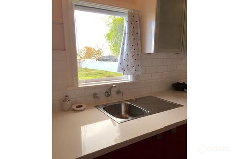 Property photo of 76 Dalgetty Street Narrandera NSW 2700