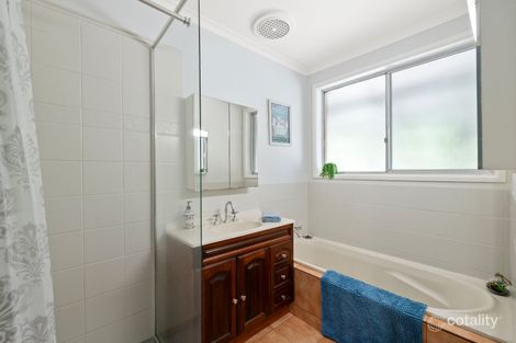 Property photo of 8 Carmen Court Ringwood VIC 3134