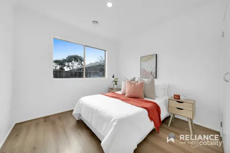 Property photo of 16 Dunlin Crescent Williams Landing VIC 3027