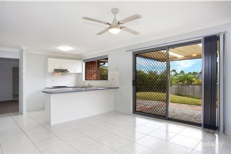 Property photo of 18 Washpool Crescent Woongarrah NSW 2259