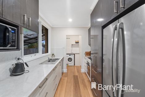 Property photo of 31 Cardigan Road Mooroolbark VIC 3138
