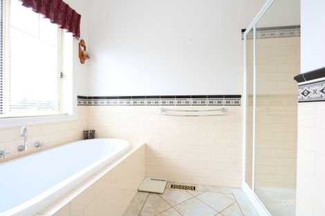 Property photo of 33 Heape Street Carisbrook VIC 3464