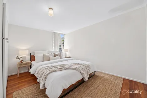 Property photo of 7 Parnoolar Crescent Ferny Hills QLD 4055