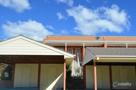 49/12 Avalon Ct, Phillip, ACT 2606