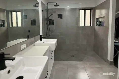 Property photo of 15 Granite Street Banya QLD 4551