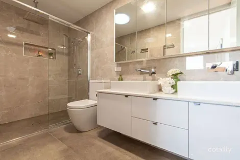 Property photo of 70A Dover Street Hawthorne QLD 4171