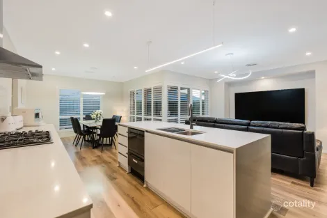 Property photo of 4 Setosa Loop Byford WA 6122