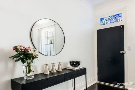 Property photo of 558 Bourke Street Surry Hills NSW 2010