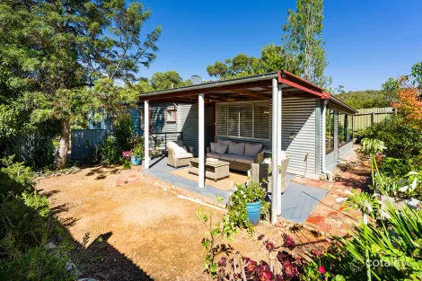 Property photo of 2 Spring Street Maldon VIC 3463