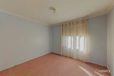 Property photo of 1/125 Mackenzie Street West Golden Square VIC 3555