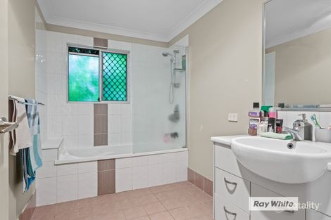 Property photo of 16 Dorricott Crescent Goodna QLD 4300