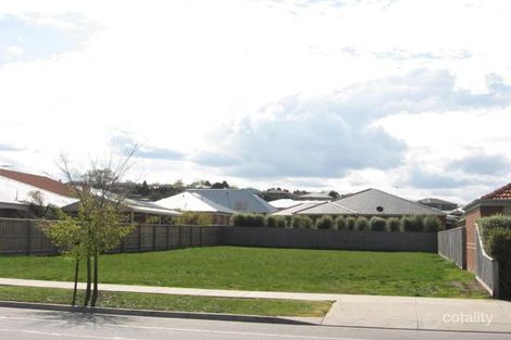 80 Fairholme Bvd, Berwick, VIC 3806