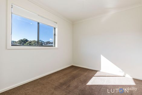 Property photo of 13/4 Annie Douglas Street Casey ACT 2913
