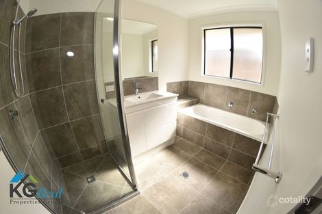 Property photo of 8 Pioneer Street Redbank Plains QLD 4301