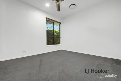 Property photo of 21 Swagman Drive Benaraby QLD 4680