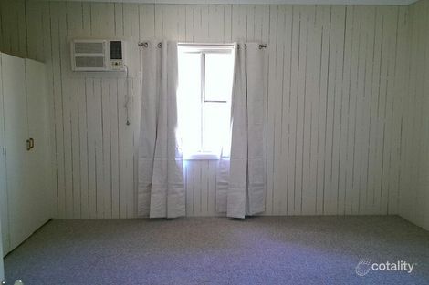 Property photo of 16 Cook Street Yuleba QLD 4427