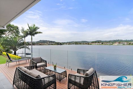 54 Auk Ave, Burleigh Waters, QLD 4220