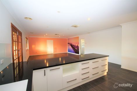 Property photo of 18 Woomera Place Glenfield Park NSW 2650