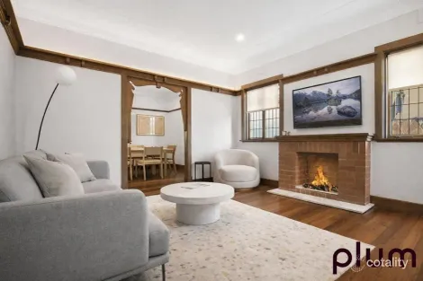 33 Bellevue Pde, Taringa, QLD 4068