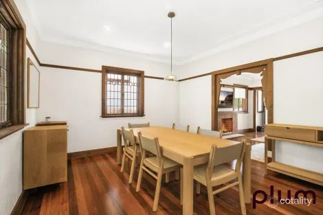 Property photo of 33 Bellevue Parade Taringa QLD 4068