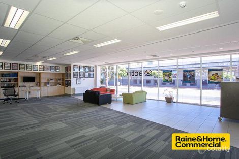 327 Cambridge St, Wembley, WA 6014