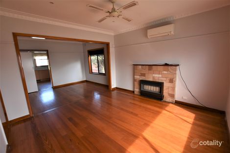 Property photo of 5 Barry Street Moe VIC 3825