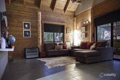 Property photo of 72 Sixth Avenue Katoomba NSW 2780