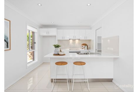 Property photo of 33 Sunset Street Wyoming NSW 2250