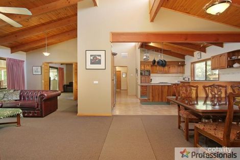 Property photo of 39 Sans Souci Drive Wodonga VIC 3690